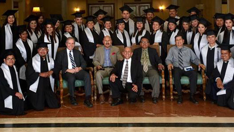 Carroll Institute Awards Certificates to 47 Graduates at  Instituto Bíblico Bautista Sola Scriptura in Matamoros, Mexico